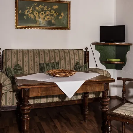 Vendégház Jagdschloss Fahrenbuehl Garni 3*
