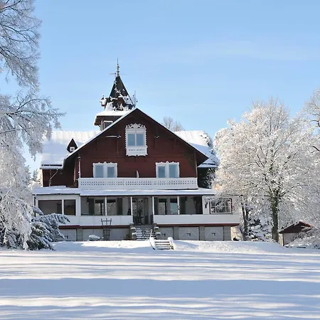 Gasthof Jagdschloss Fahrenbühl Garni *